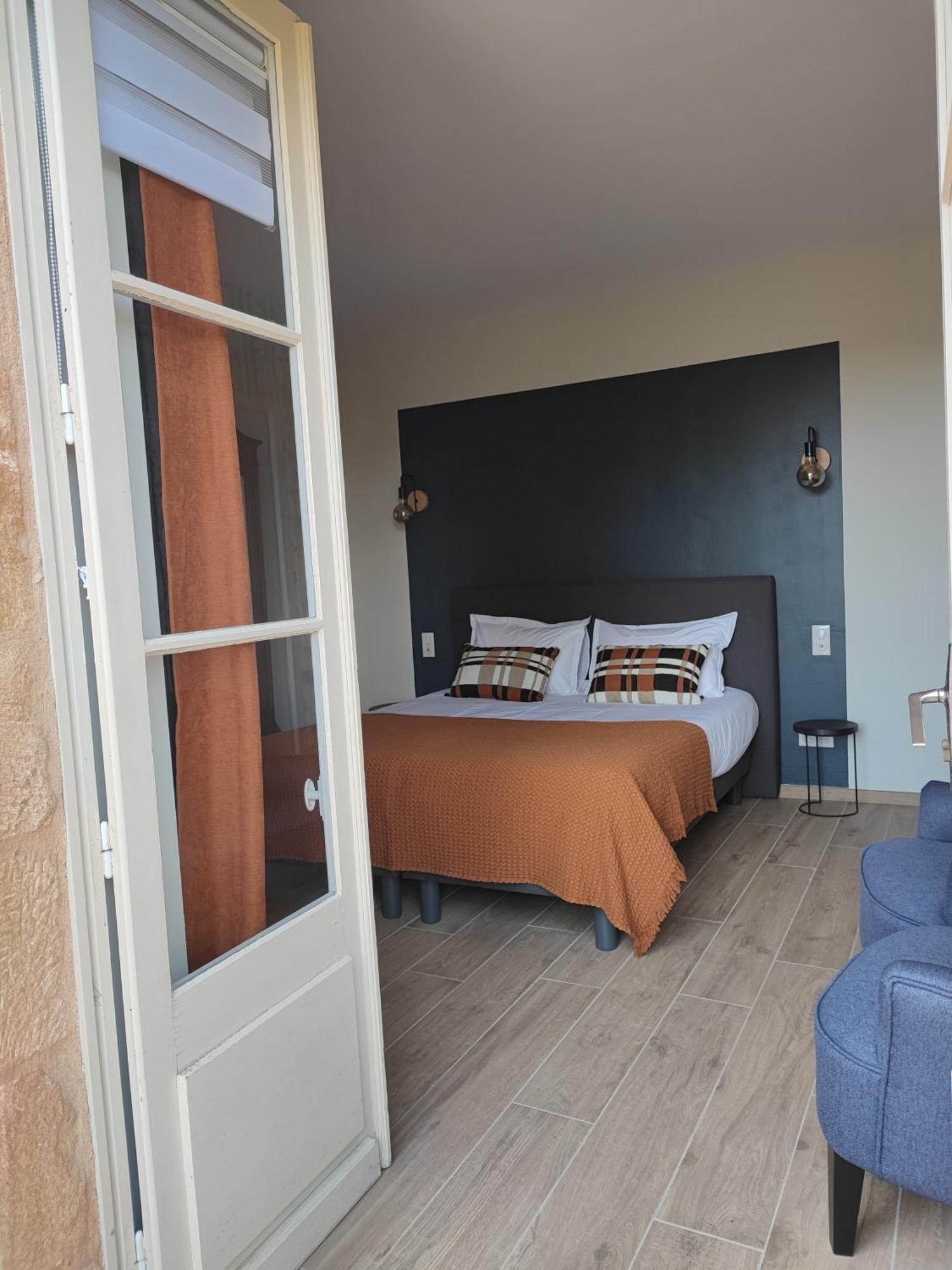 Le Clos Versailles Beynac Zewnętrze zdjęcie